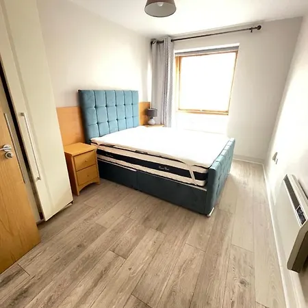 Greeg Court Apartment *